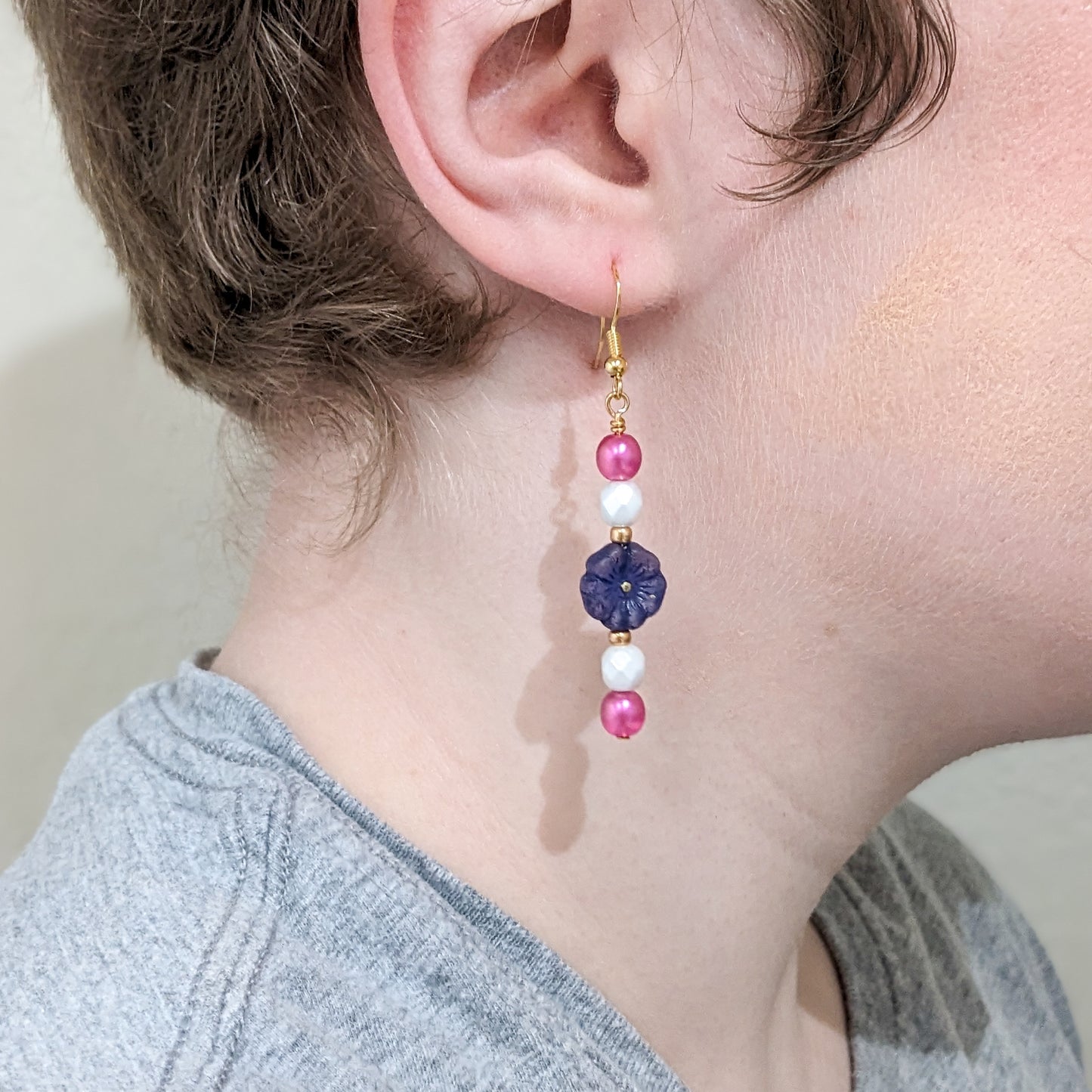 Beaded Sapphic Pride Flag Earrings with Purple Flower