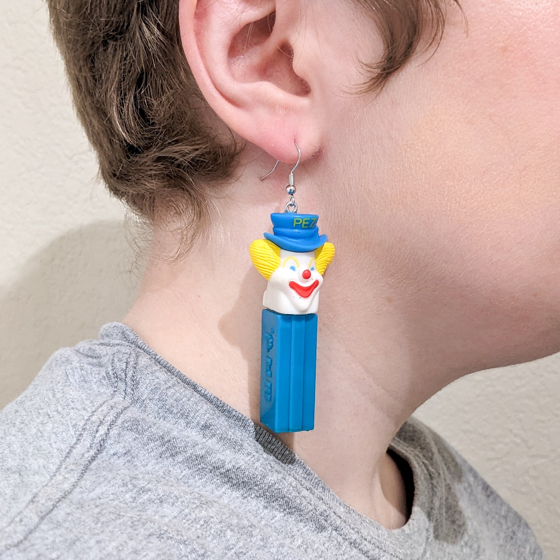 Functional Mini PEZ Earrings - Classic Vintage PEZ Dispenser Minis - Cute  Kidcore Nostalgia Earrings